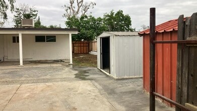 3304 Bucknell St in Bakersfield, CA - Building Photo - Building Photo
