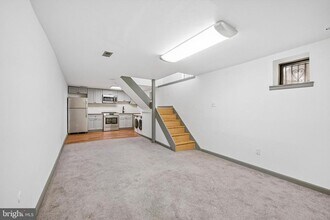 2036 Mt Vernon St in Philadelphia, PA - Building Photo - Building Photo