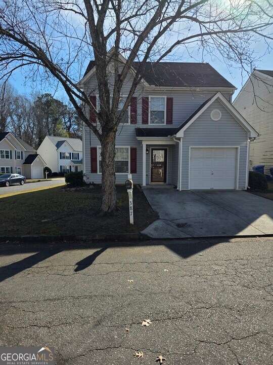 387 Spring Walk Trce in Lawrenceville, GA - Building Photo