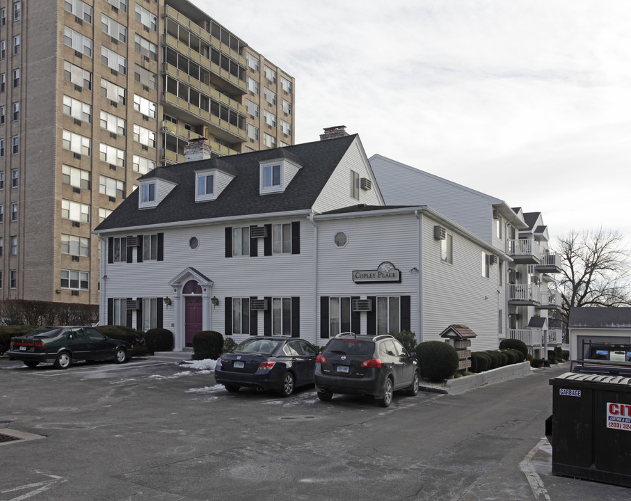 Copley Place in Stamford, CT - Building Photo