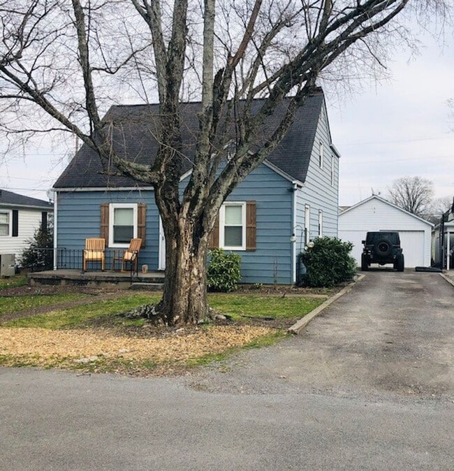 2070 Jordan Ave NW in Cleveland, TN - Building Photo - Building Photo