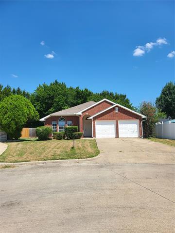 3210 Weirgate Ct in Grand Prairie, TX - Building Photo - Building Photo