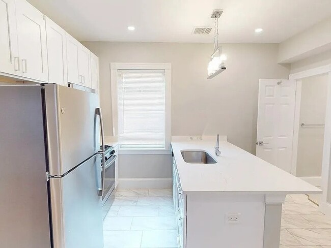 property at 265 E Cottage St