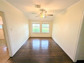 1406 Castle Ct in Houston, TX - Building Photo - Building Photo