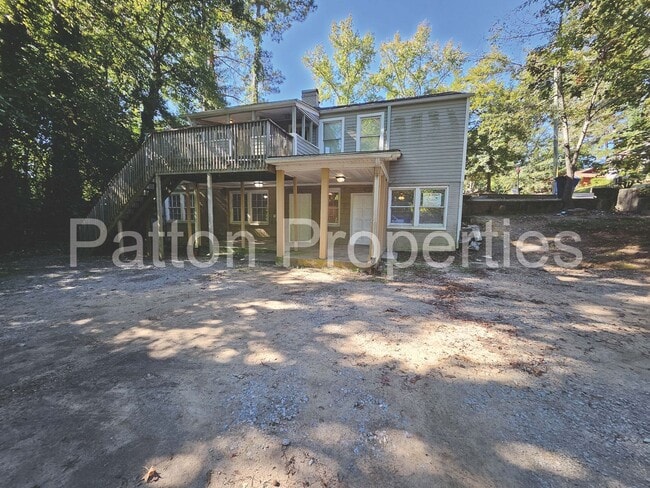 property at 4300-14302 Wentworth Dr