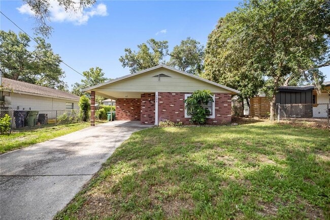 1809 E Knollwood St in Tampa, FL - Building Photo - Building Photo