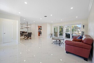 1801 NE 48th Ct in Fort Lauderdale, FL - Building Photo - Building Photo