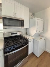 116 N Helberta Ave in Redondo Beach, CA - Building Photo - Building Photo