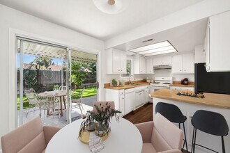 1787 Tustin Ave-Unit -B in Costa Mesa, CA - Building Photo - Building Photo