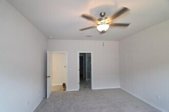 15704 Singh Dr in Austin, TX - Building Photo - Building Photo