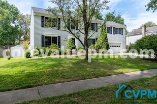 15952 Alameda Dr in Bowie, MD - Building Photo