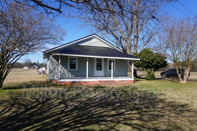 2577 Jonesboro Rd in Dunn, NC - Building Photo - Building Photo