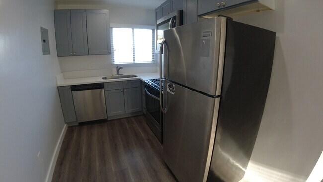 2727 Abbot Kinney Blvd in Venice, CA - Building Photo - Building Photo