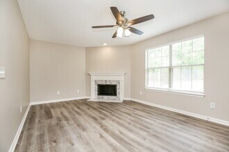 309 Cedar Park Cir in La Vergne, TN - Building Photo - Building Photo