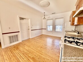 44 Champney St, Unit 2 in Boston, MA - Building Photo - Building Photo