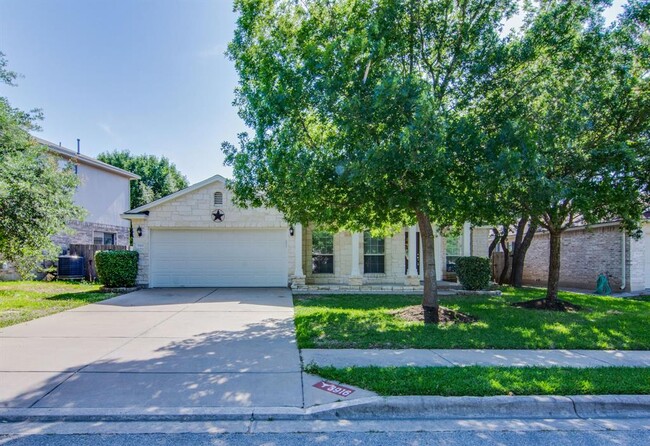 3916 Rolling Canyon Trail in Round Rock, TX - Building Photo - Building Photo