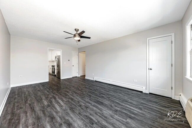 129-133 W Franklin Ave in Naperville, IL - Building Photo - Building Photo