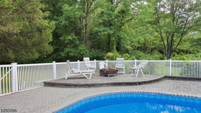 158 Mountainview Rd in Warren, NJ - Building Photo - Building Photo