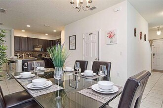 2674 Santosh Cove in Kissimmee, FL - Building Photo - Building Photo