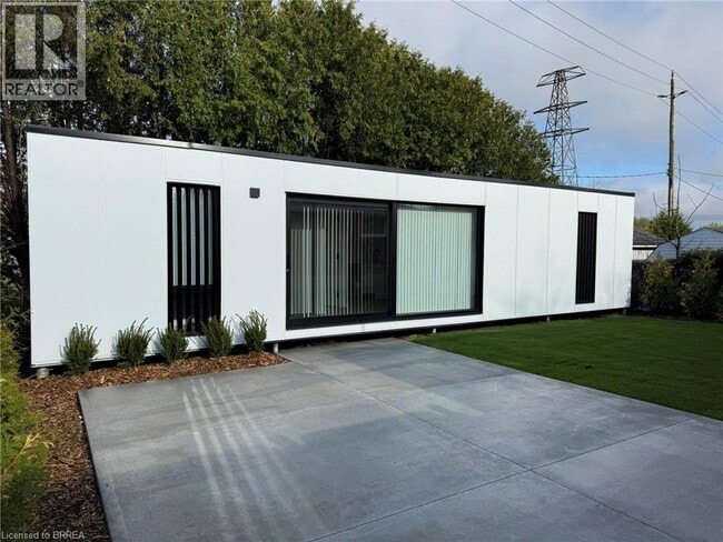 46 Linden Ave in Brantford, ON - Building Photo - Building Photo