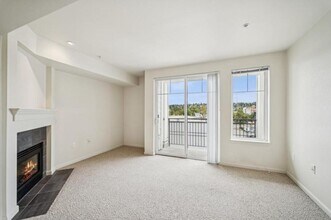 1525 NW 57th St in Seattle, WA - Building Photo - Building Photo