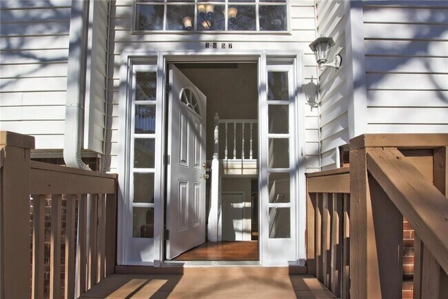 3657 River Ridge Ct in Decatur, GA - Building Photo - Building Photo