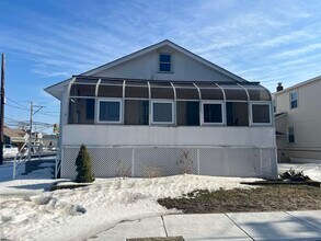239 N Derby Ave in Ventnor City, NJ - Building Photo - Building Photo
