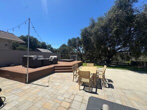 589 May St in Arroyo Grande, CA - Building Photo - Building Photo