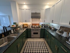 2488 Sutter St in San Francisco, CA - Foto de edificio - Building Photo