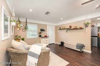 800 1st St in Merritt Island, FL - Building Photo - Building Photo