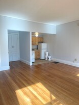 509 Beacon St, Unit #4 Apartamentos