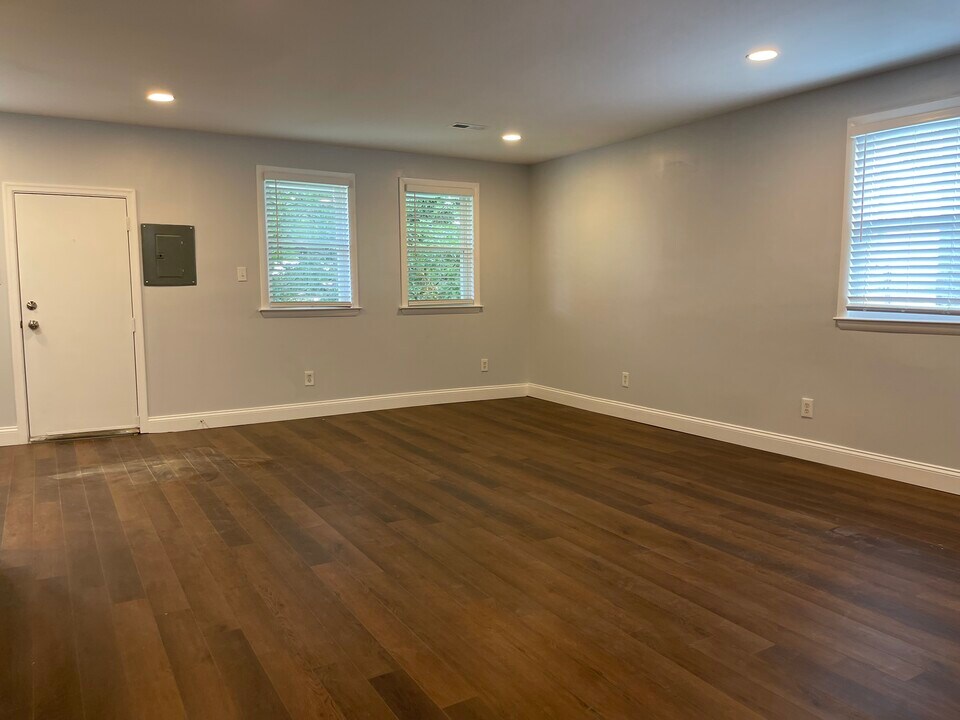 3706 Dolfield Ave, Unit #1 in Baltimore, MD - Building Photo