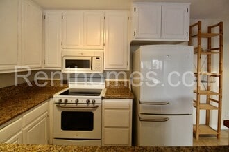 3550 Ruffin Rd in San Diego, CA - Building Photo - Building Photo