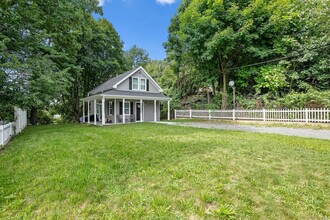 75 Hemlock St in Bridgeport, CT - Building Photo - Building Photo