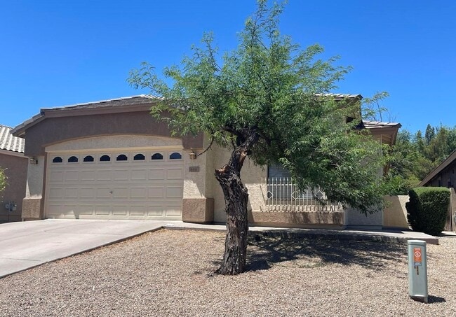 property at 844 S Roca Ct