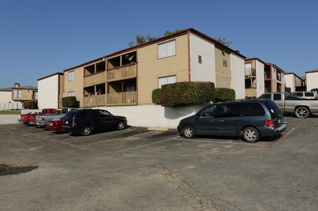 Veranda in Dallas, TX - Building Photo - Building Photo