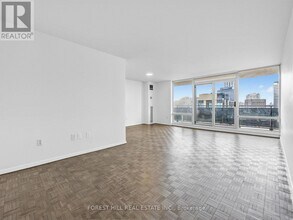 7 Jackes Ave in Toronto, ON - Building Photo - Building Photo