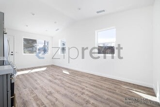 406 Gavin St in San Diego, CA - Building Photo - Building Photo
