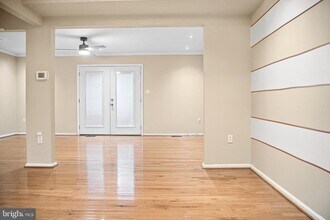 14811 Belle Ami Dr in Laurel, MD - Building Photo - Building Photo