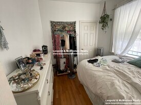 25 Phillips St, Unit 3 in Boston, MA - Building Photo