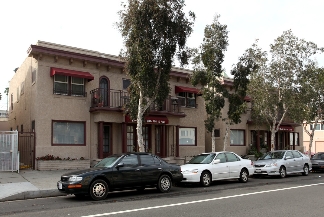 1000-1014 E 1st St in Long Beach, CA - Foto de edificio