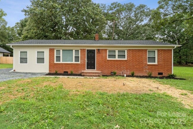 property at 905 Clark St