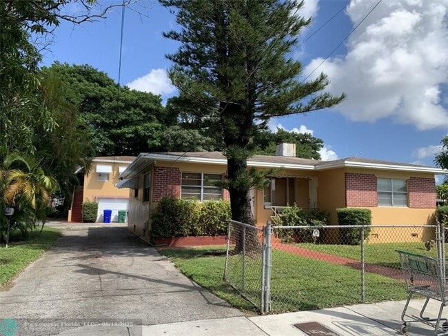 property at 1219 NW 33rd St