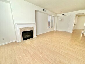 82 Gann Way in Novato, CA - Building Photo - Building Photo