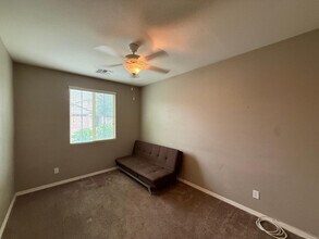 287 E Kaibab Dr in Chandler, AZ - Building Photo - Building Photo