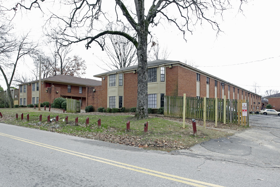 Campus Heights Apartments III in Memphis, TN - Building Photo