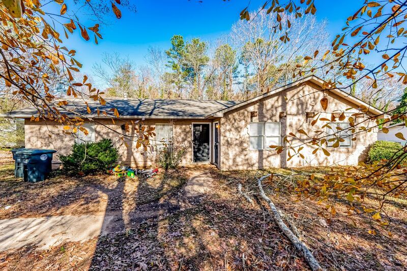 248 Foxglen Rd in Birmingham, AL - Building Photo