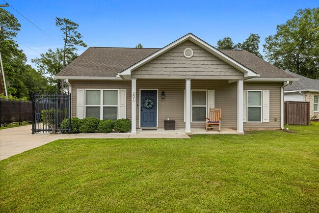 201 Cotton Ln in Hammond, LA - Building Photo - Building Photo