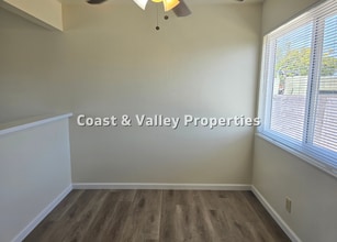 813 W Nectarine Ave in Lompoc, CA - Building Photo - Building Photo