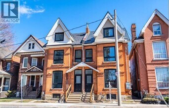 102 Wellington St N in Hamilton, ON - Building Photo - Building Photo